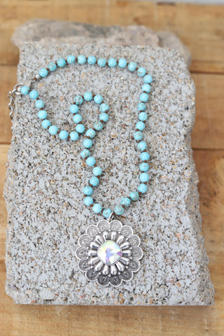 7268 HH201 Turquoise Bead Necklace with Ornate Crystal Medallion